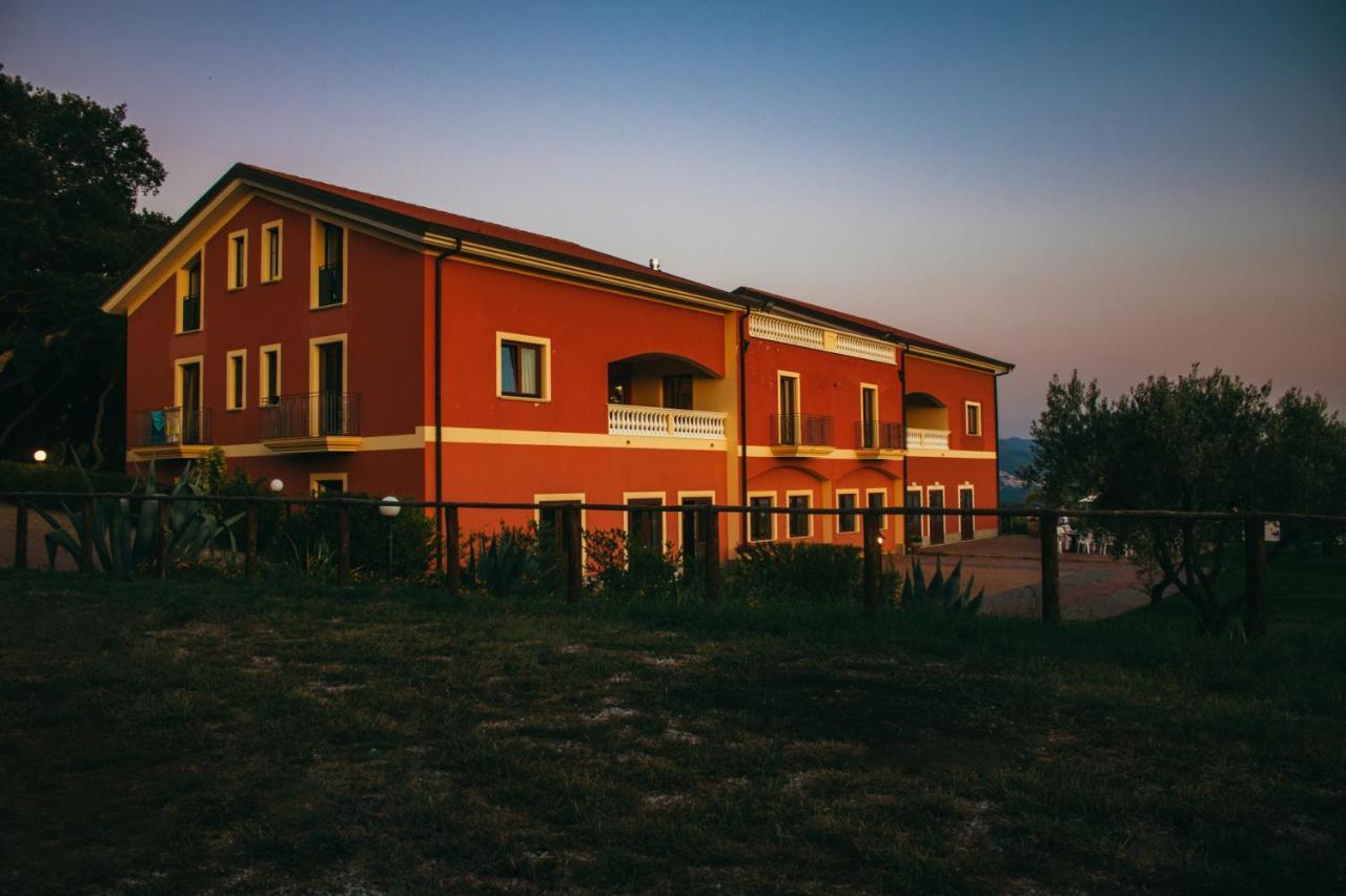 Agriturismo Mielita Francavilla Angitola Екстериор снимка